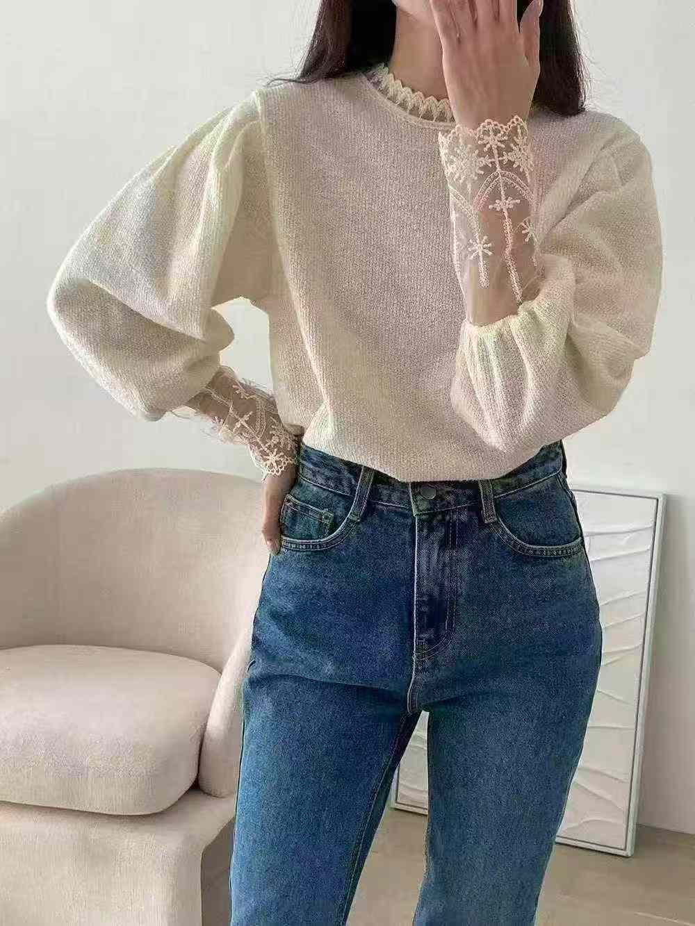Lace拚袖Tee