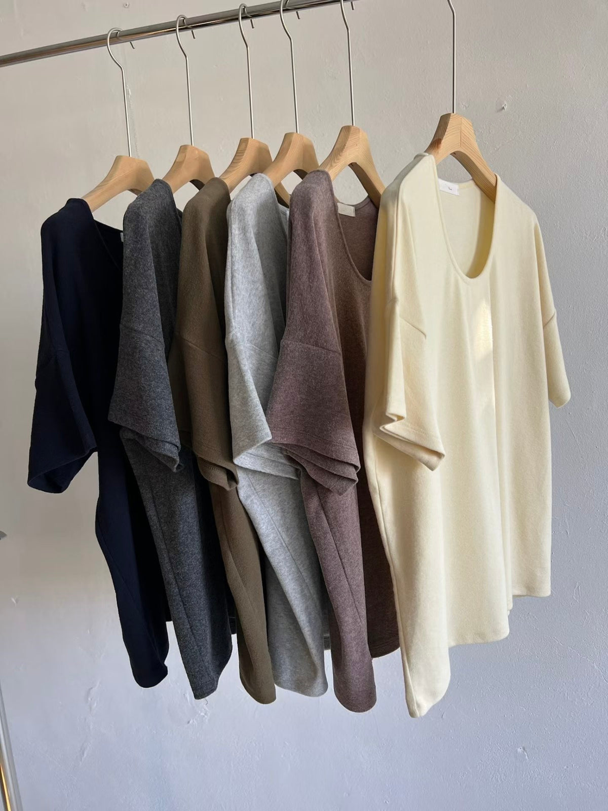 薄絨淨色Tee (set裝可另購薄絨長褲)