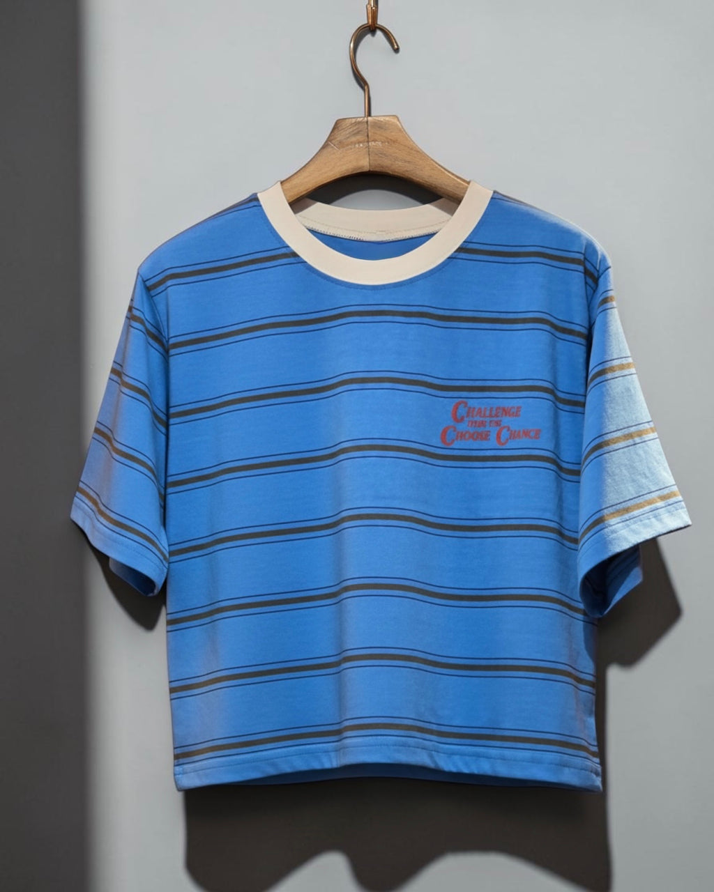 領撞色橫間短Tee