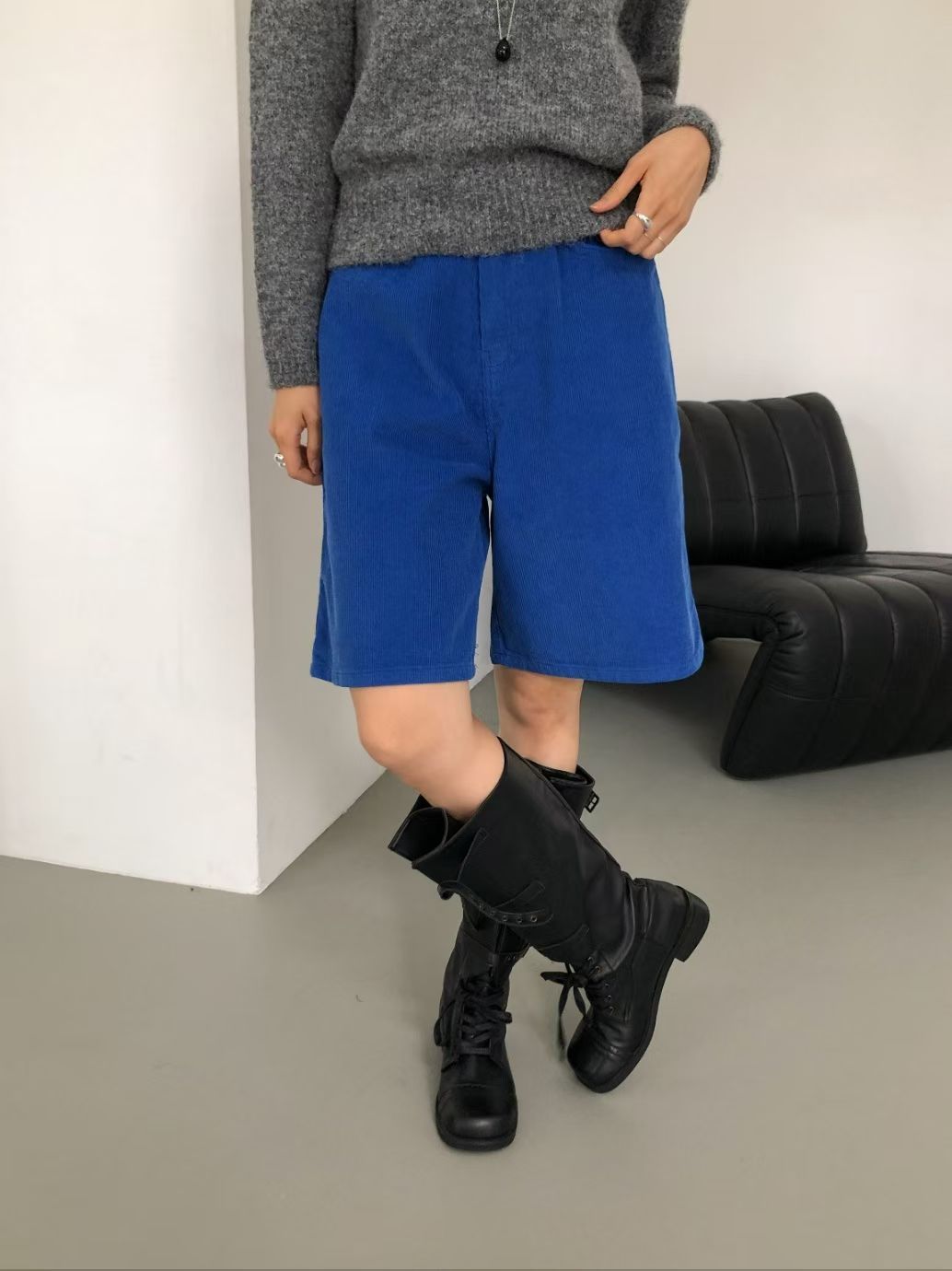 薄燈芯絨短褲