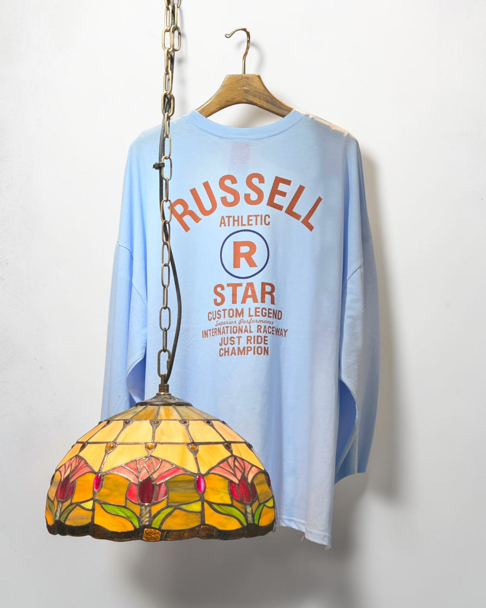 背RUSSELL長Tee