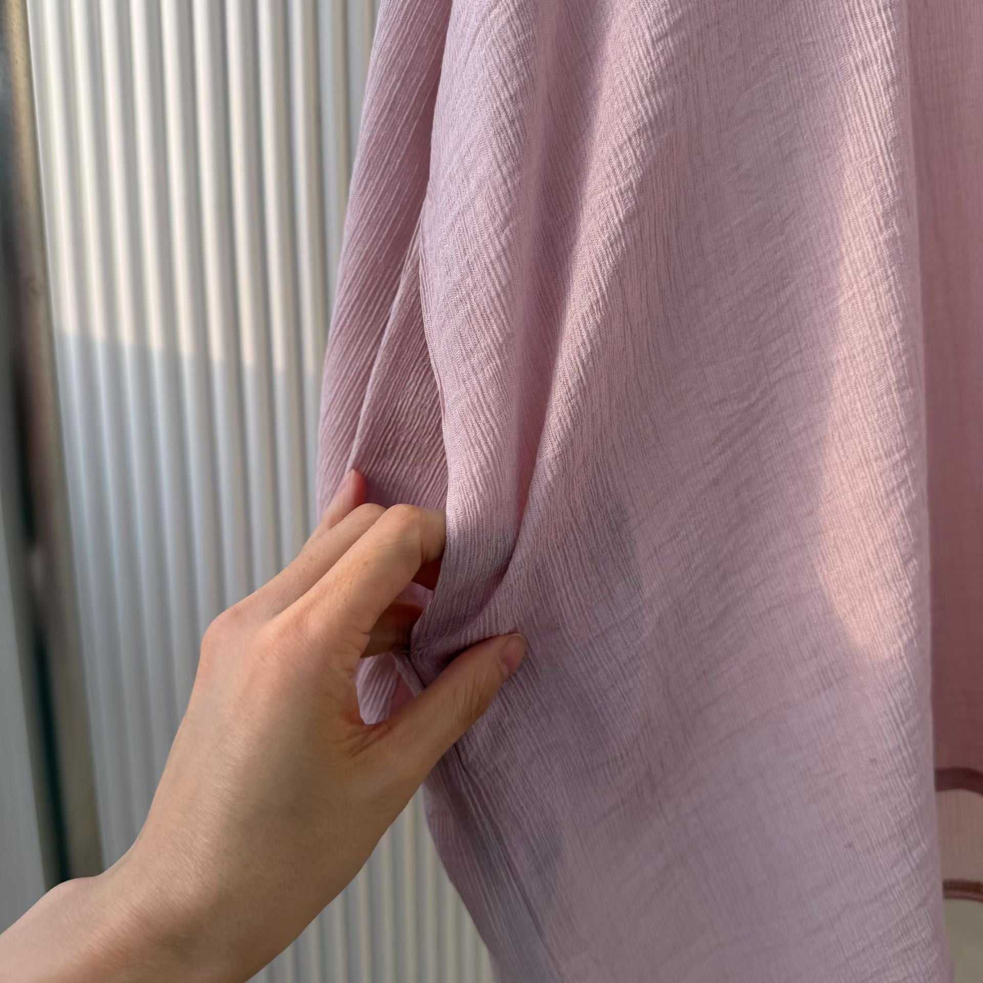 英文字pocket 雪紡長恤衫