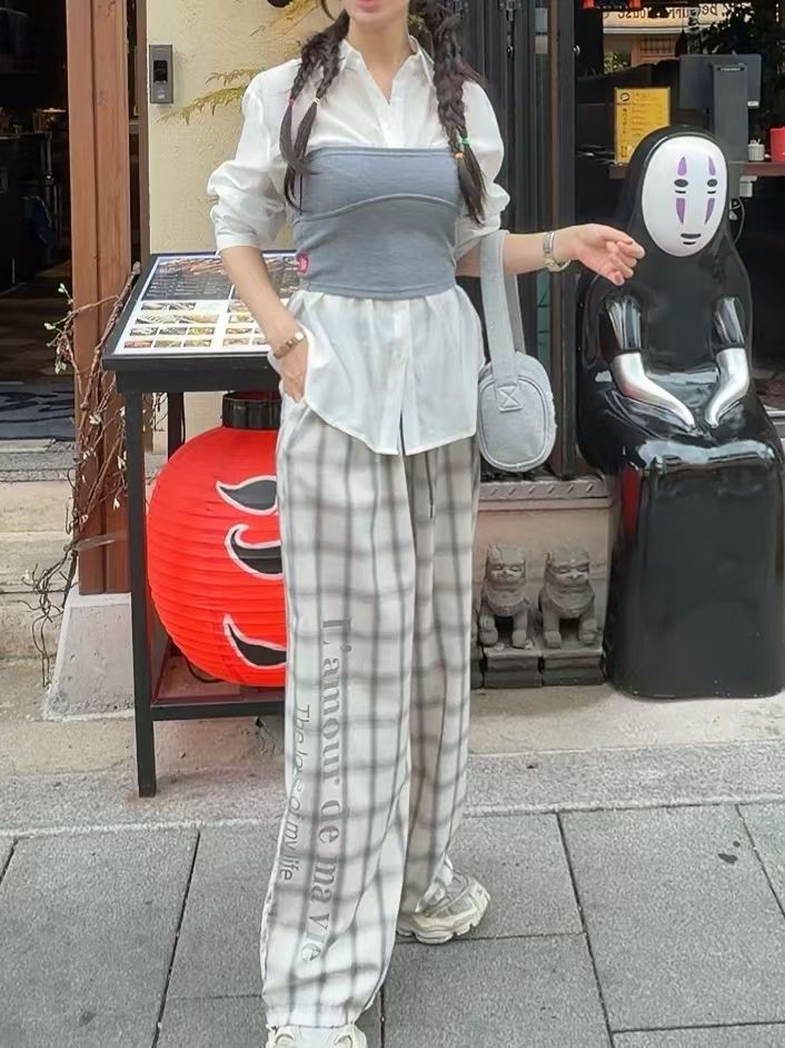 英文字格仔闊腳褲
