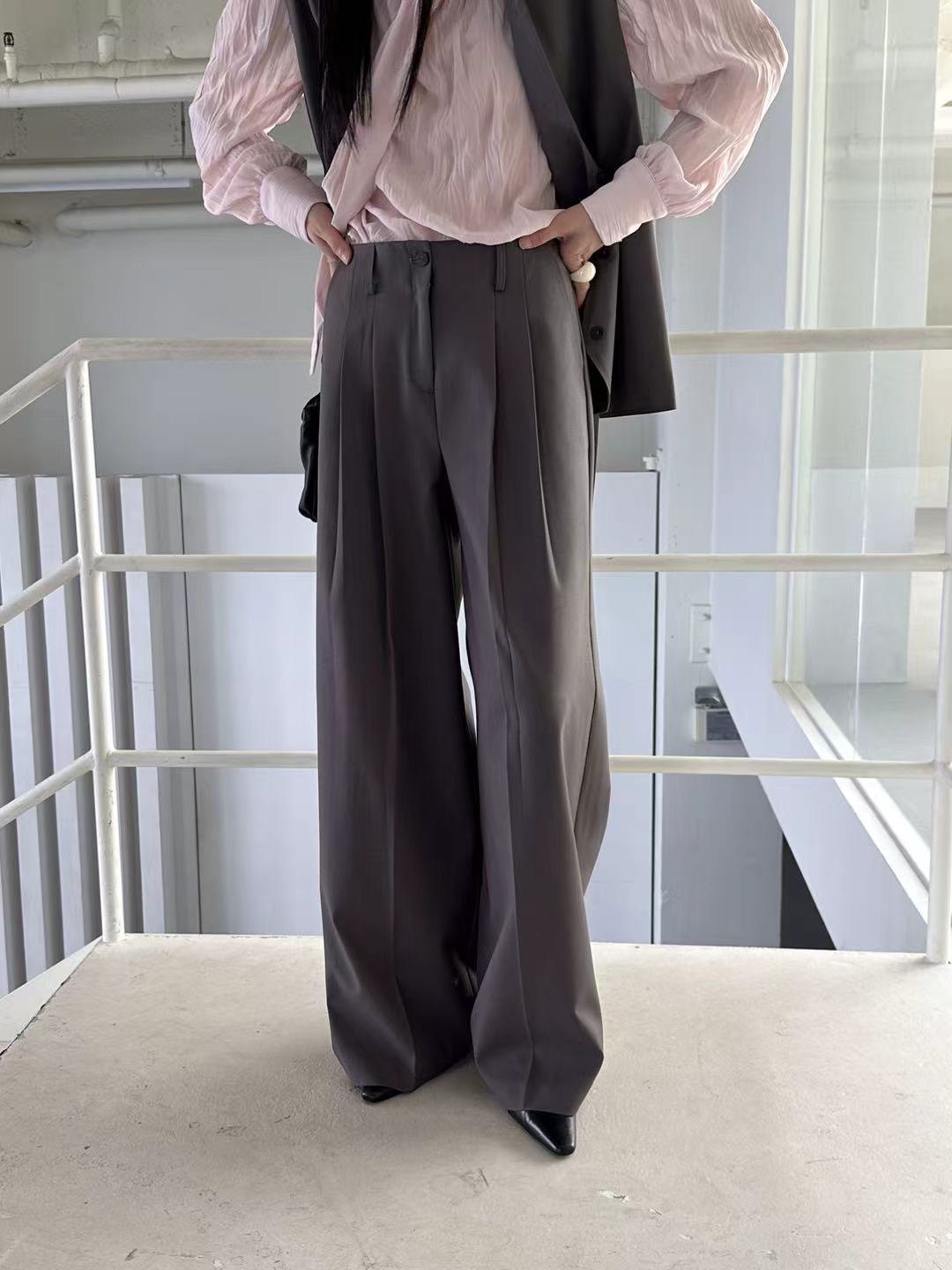 闊西褲(套裝可另購長背心外套)