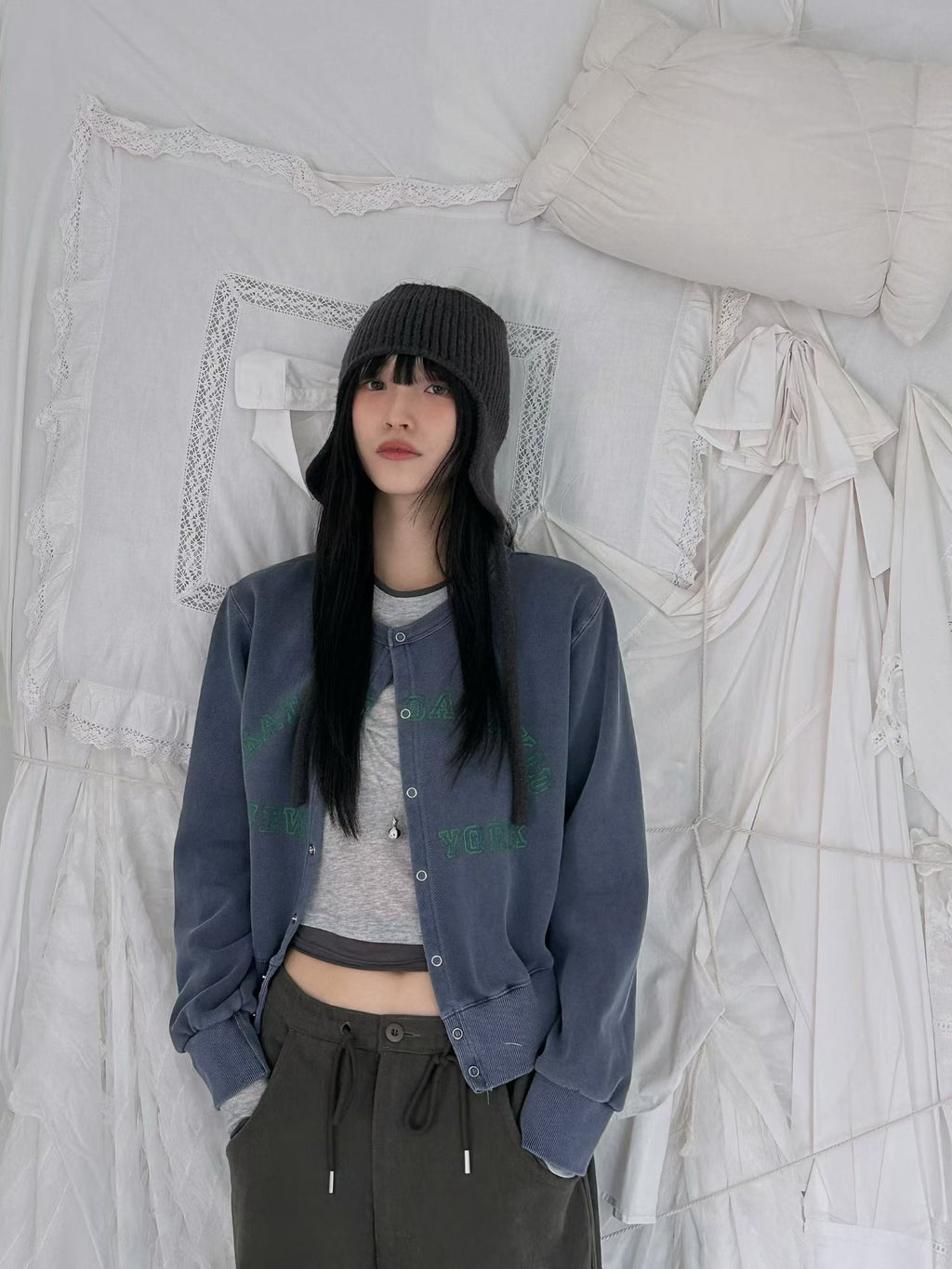 英文字洗水啪鈕外套