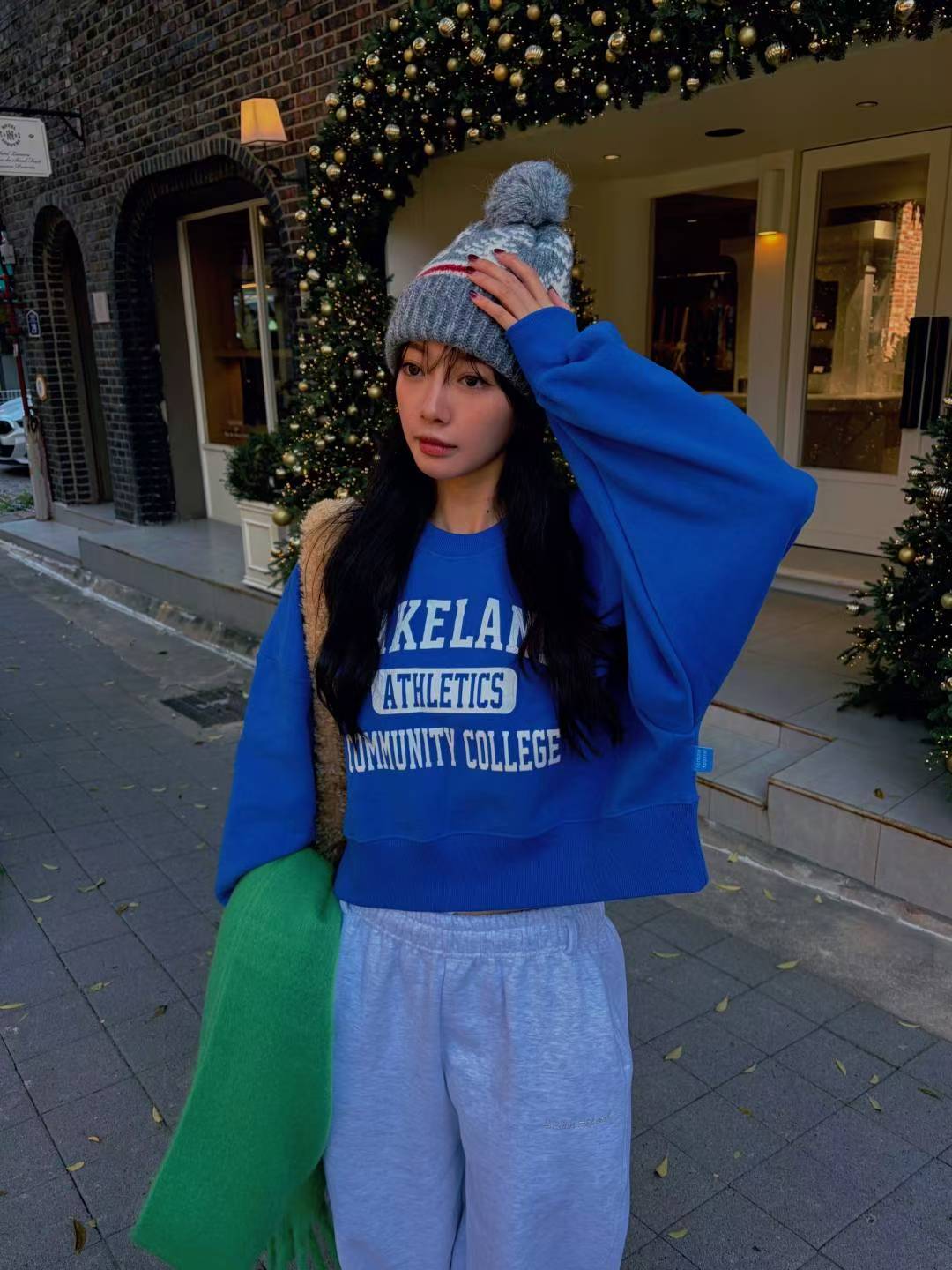 “LAKELADE”抓毛短衛衣