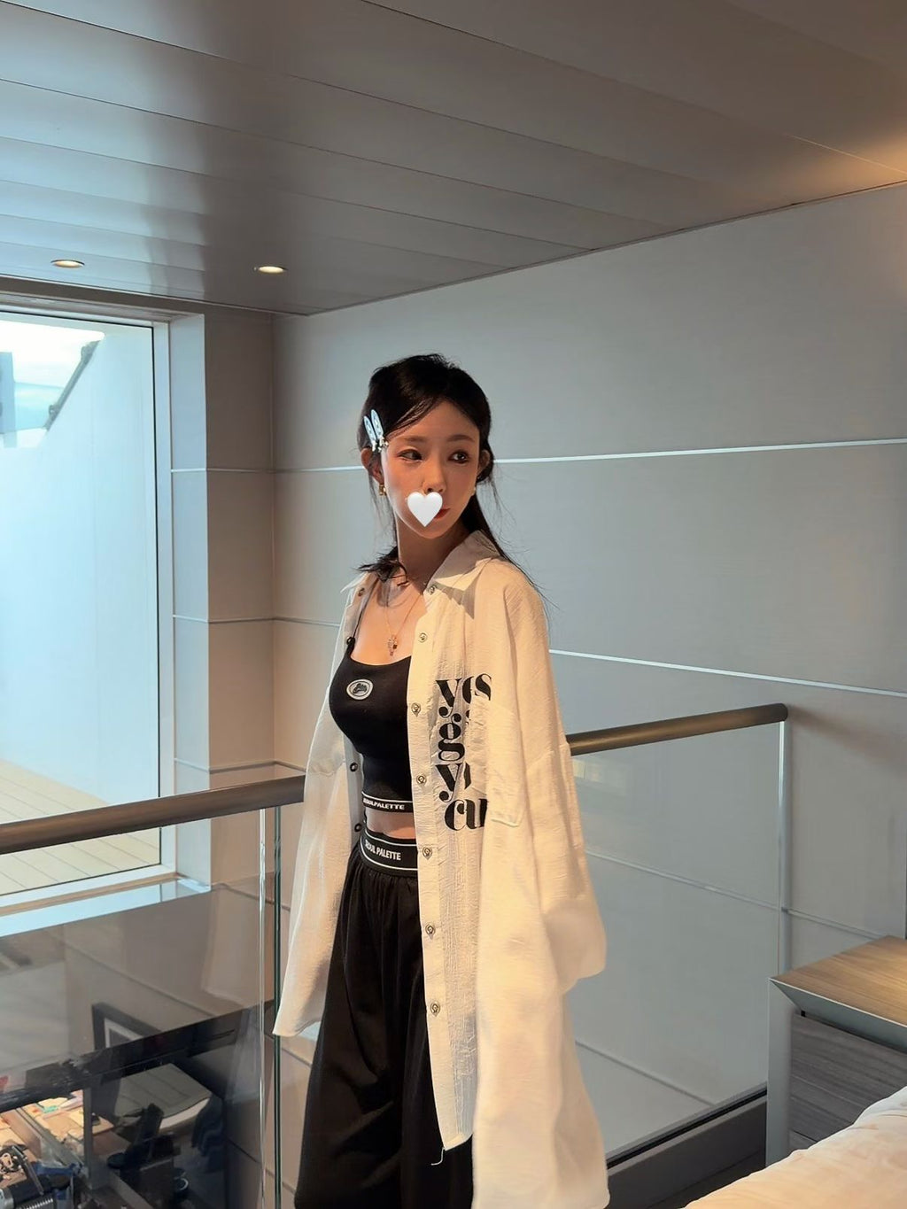 英文字pocket 雪紡長恤衫