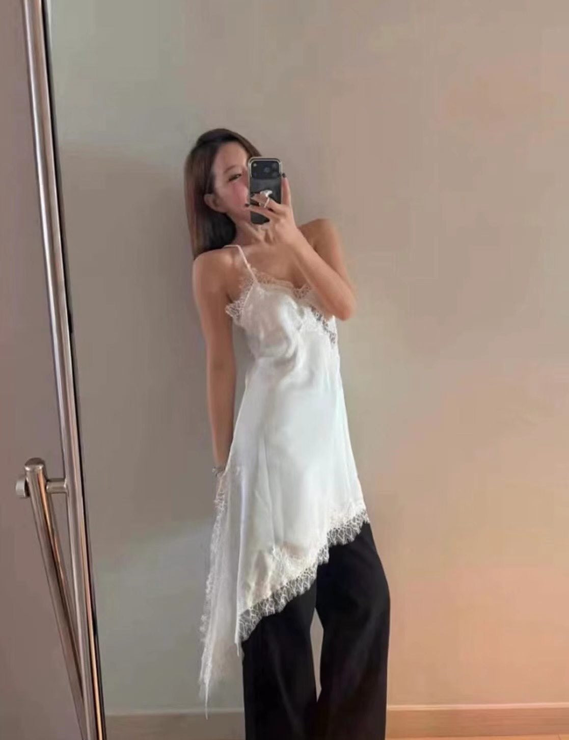 𢇁質lace吊帶連身裙