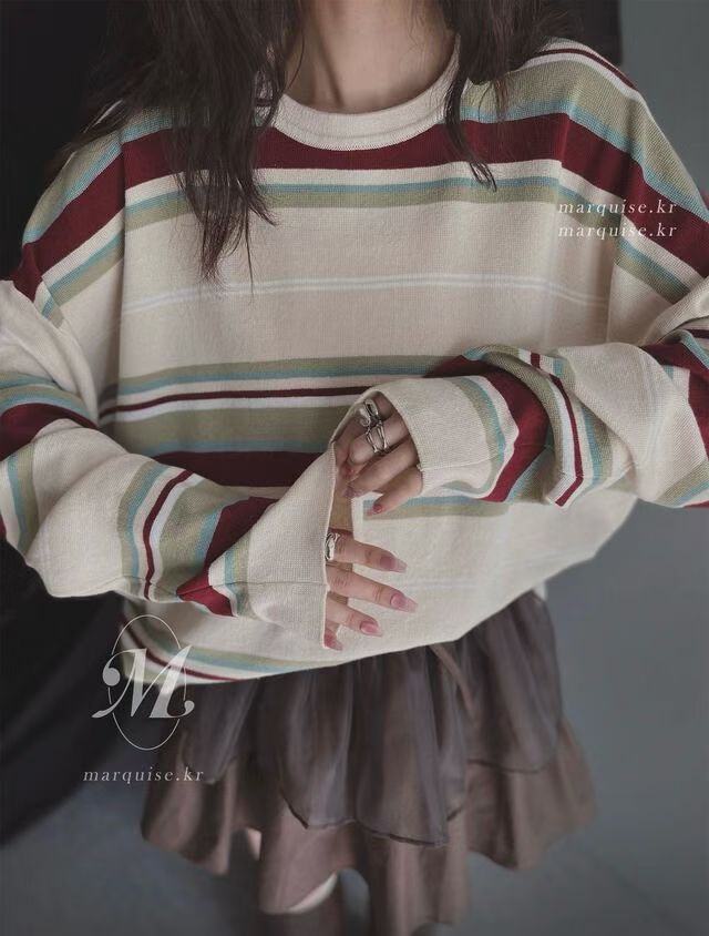 彩間線衫