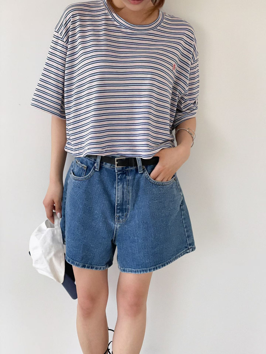 橫間短Tee