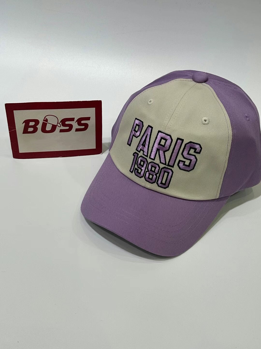 Paris 1980 Cap