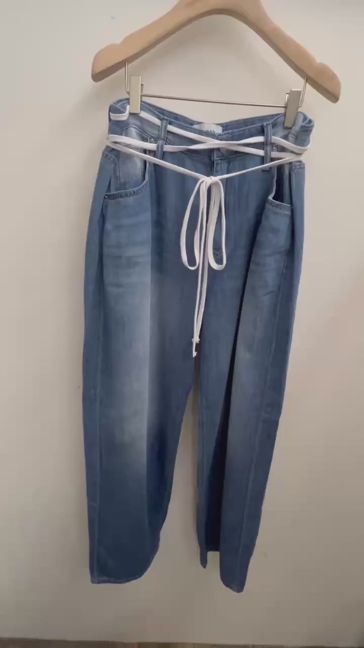 洗水牛仔褲